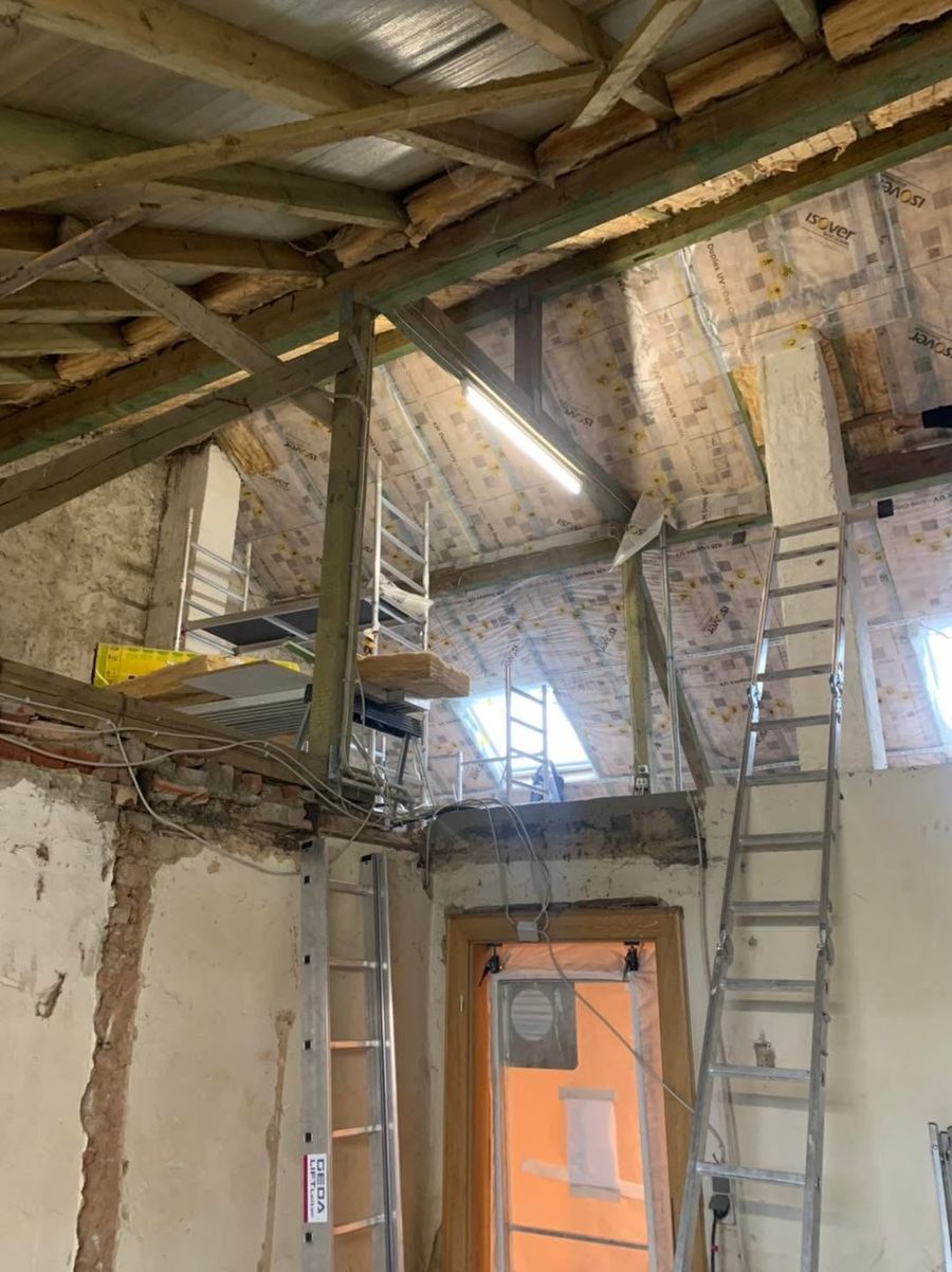 Dachbodenausbau auf zwei Etagen – Rohbau