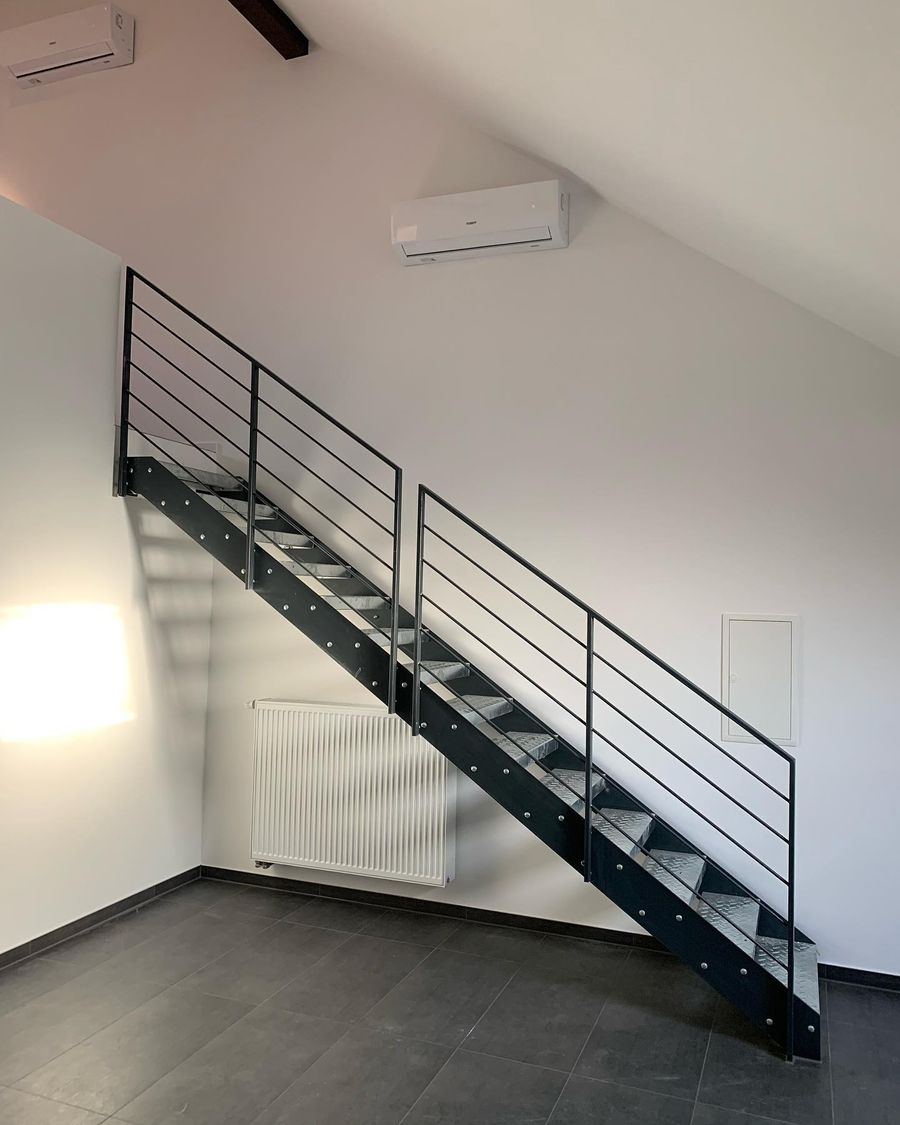 Dachbodenausbau auf zwei Etagen – Treppe