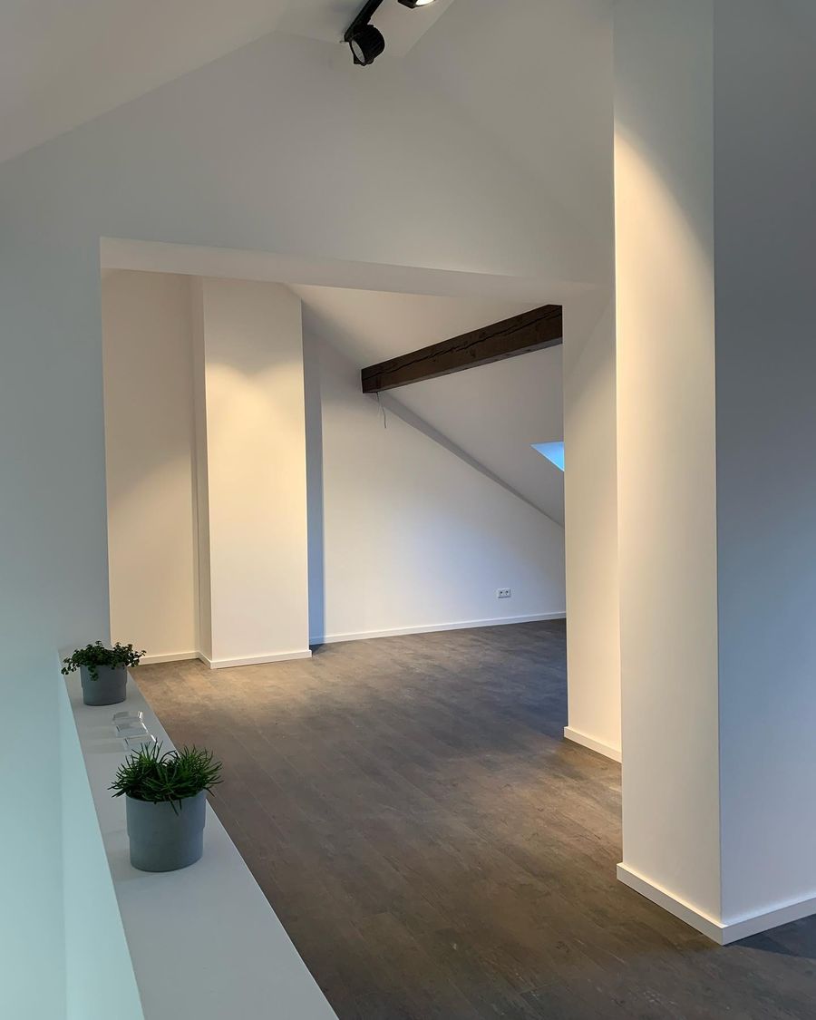 Dachbodenausbau auf zwei Etagen – Dachräume fertig